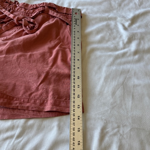 Thread + Supply Pull On Elastic Waist Paperbag Beach Shorts Brick Dust Size L - Picture 12 of 14